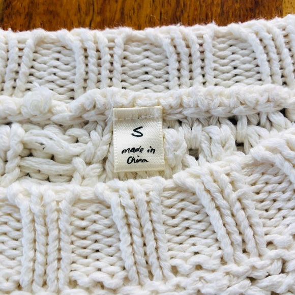 Comfy/Casual -SM- Baggy Cream Sweater - Picture 3 of 10